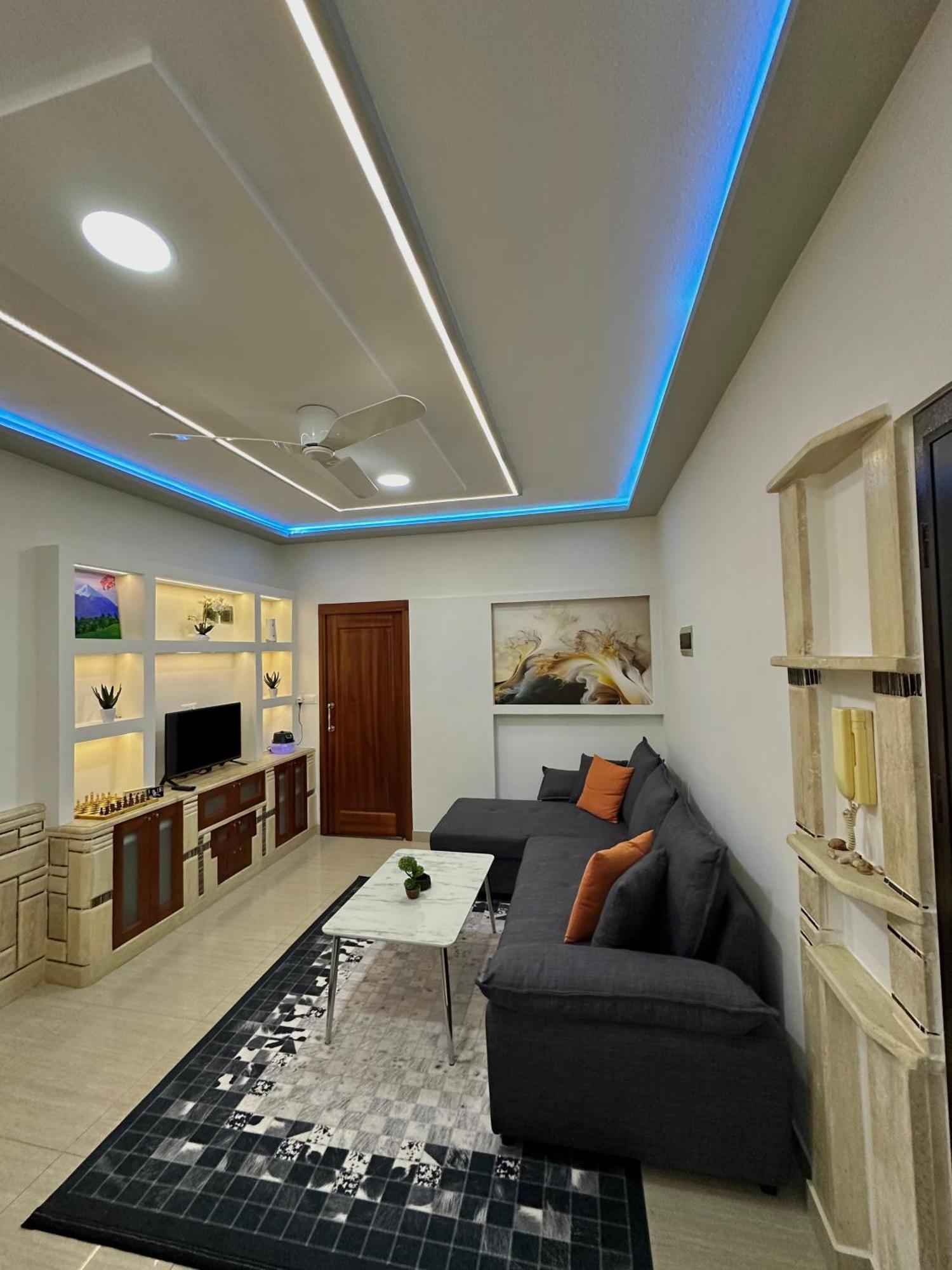 Sea View Apartament. Luxury Area In Durres Beach. 아파트 외부 사진